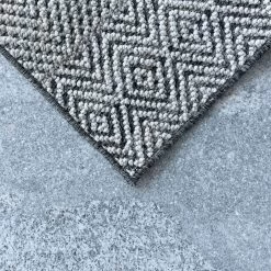 Signature Outdoor Rug White Haven Stripe 200 X 290cm -Gardena Store 1148200sbg signature outdoor rug white haven stripe 200 x 290cm 4b