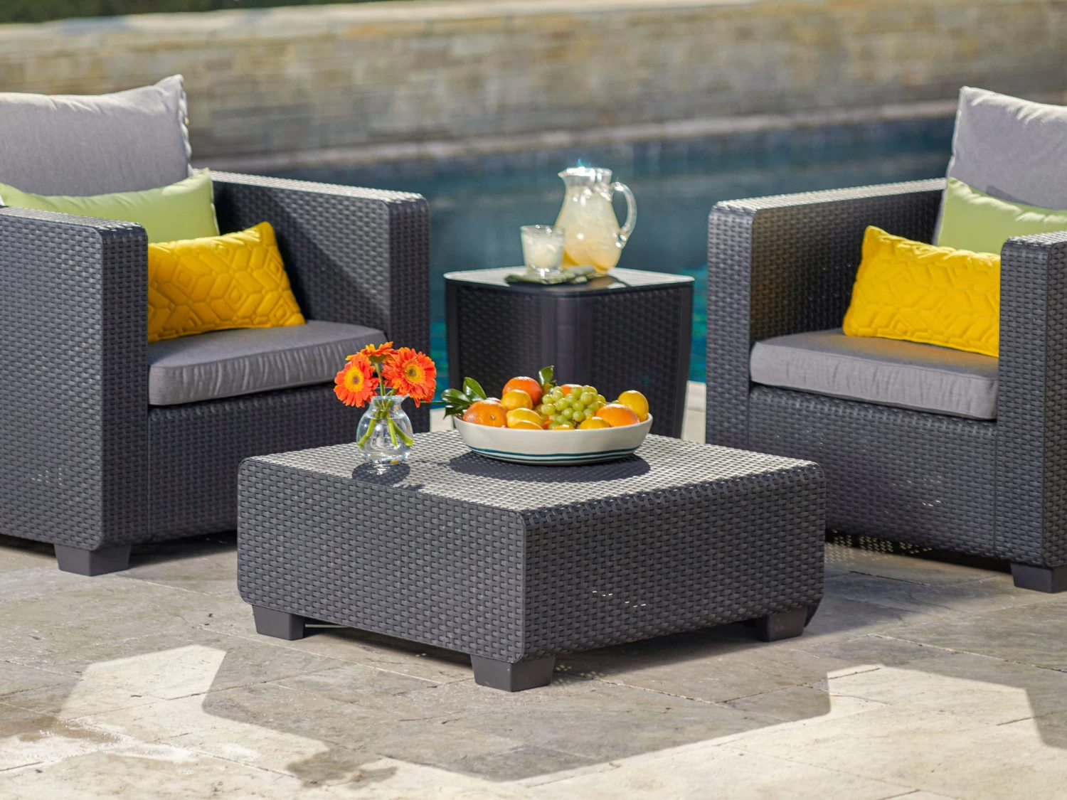 Keter Salta Coffee Table Graphite 5 Keter Salta Coffee Table Graphite - Image 3