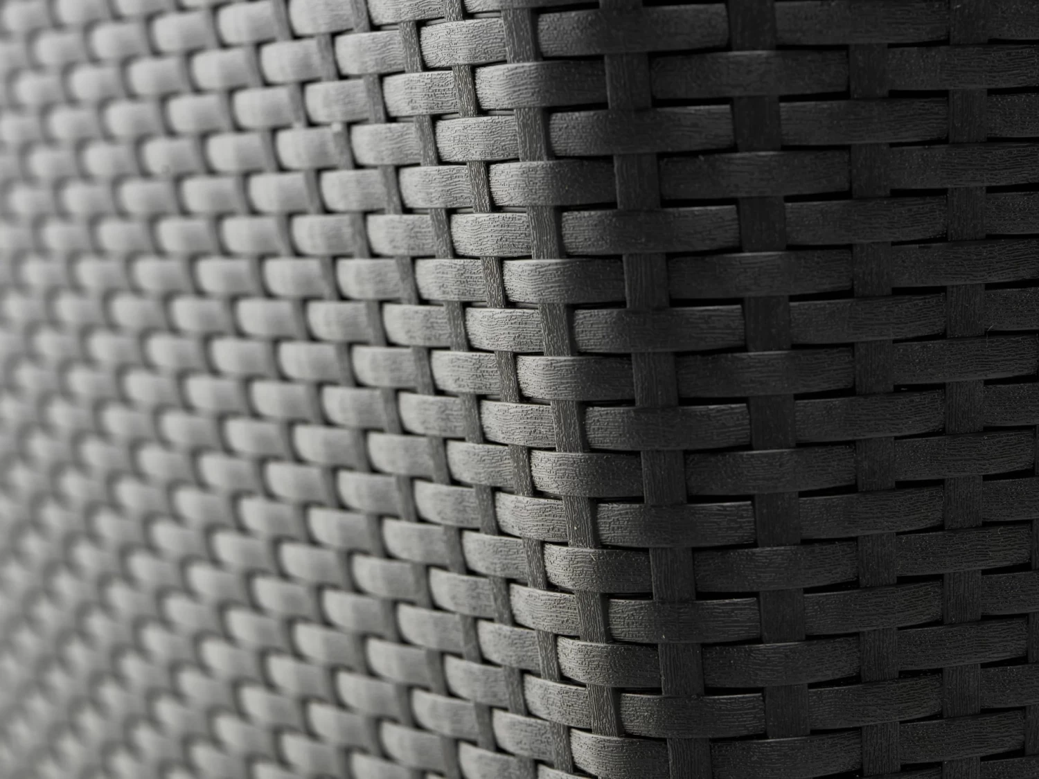 Keter Splendor Raised Planter Bed 120L Graphite 17 Keter Splendor Raised Planter Bed 120L Graphite - Image 15