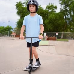 Madd Gear Madd Renegade Pro Kid's Scooter Neochrome -Gardena Store 211 745 mg renegade pro neochrome 08 1