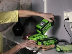 Greenworks G-MAX 40V 6.0Ah Li-Ion Battery -Gardena Store 2923307 greenworks g max 40v 6.0ah li ion battery 3 1