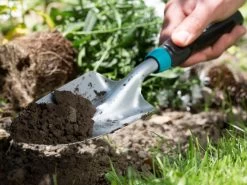 Gardena Comfort Hand Trowel -Gardena Store 8960 20 gardena comfort hand trowel 3