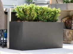 Delgada Fiberstone Planter Black 200L -Gardena Store 907647 delgada fiberstone planter 200l 1d