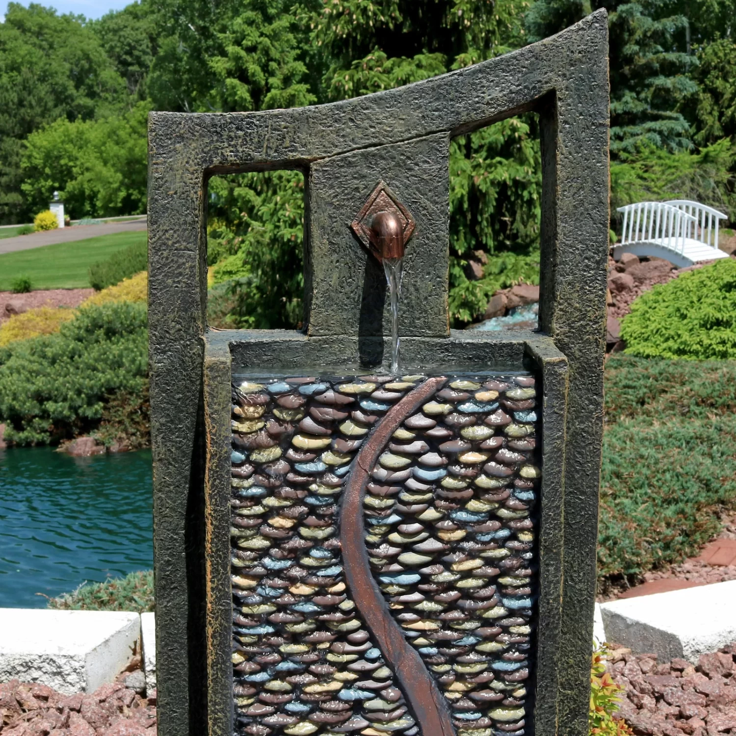 Cobblestone Lane Water Feature With Solar Pump 6 Cobblestone Lane Water Feature With Solar Pump - Image 4