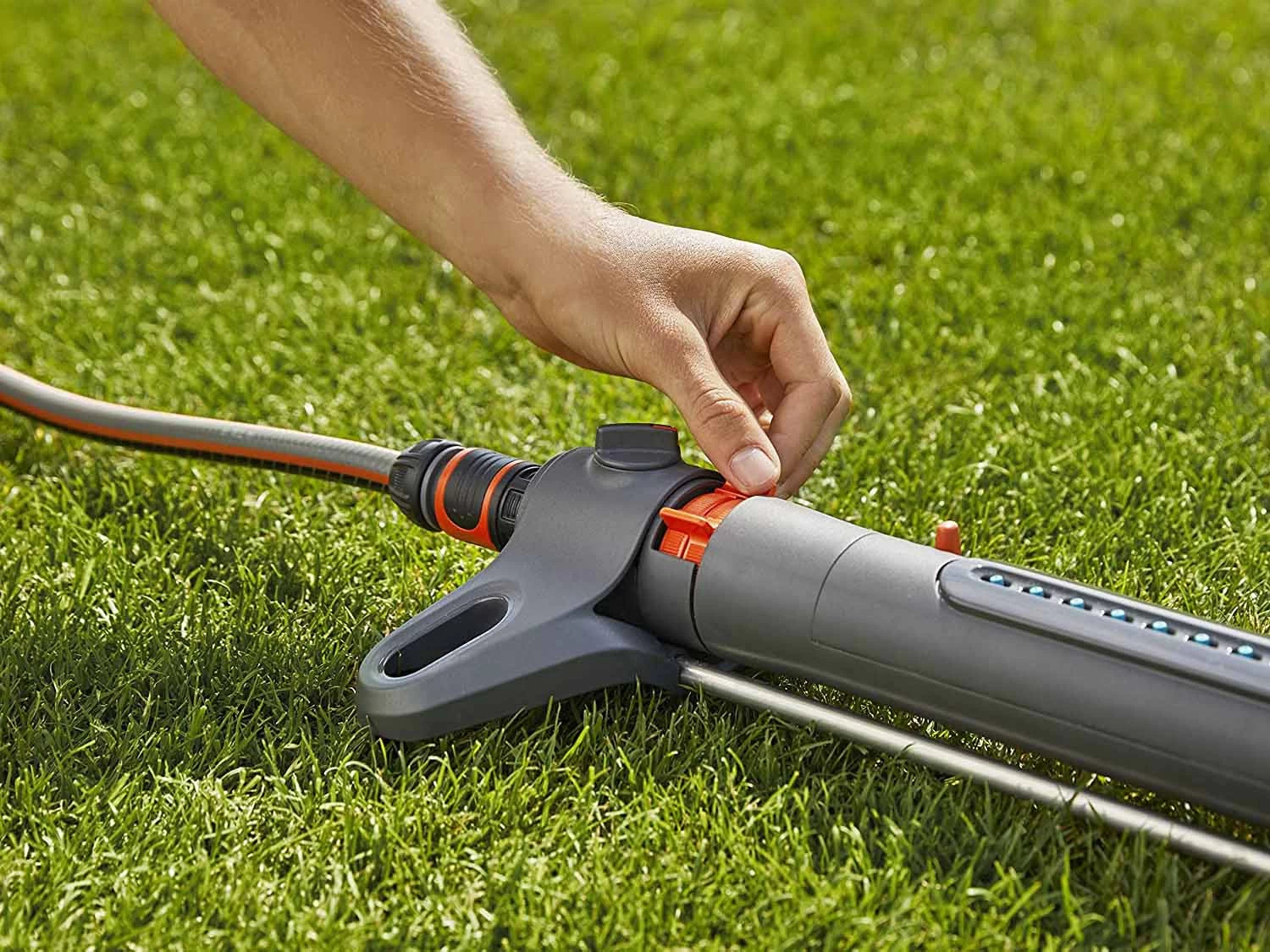 Gardena Oscillating Sprinkler Aquazoom M 5 Gardena Oscillating Sprinkler Aquazoom M - Image 3