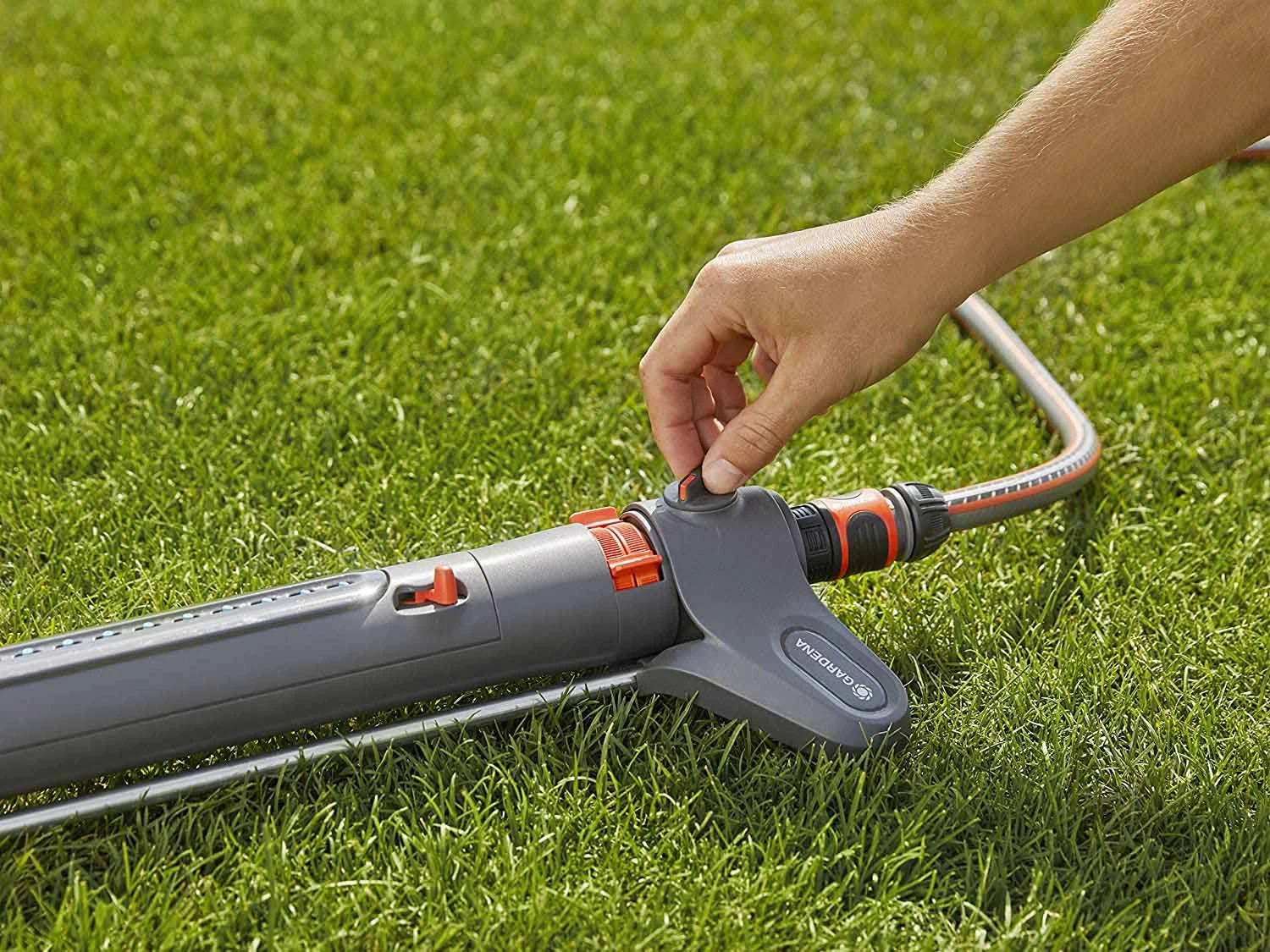 Gardena Oscillating Sprinkler Aquazoom M 8 Gardena Oscillating Sprinkler Aquazoom M - Image 6