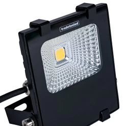 Garden Floodlight 12V Plug & Play 10W 15 Garden Floodlight 12V Plug & Play 10W -Gardena Store 950183 garden floodlight led 10w studio 3b