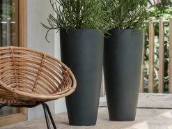 Cono Fiberstone Planter Black 109L