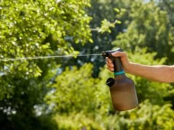 Gardena Pump Sprayer 1L 12 Gardena Pump Sprayer 1L -Gardena Store 970462701 gardena pump sprayer 1l 3