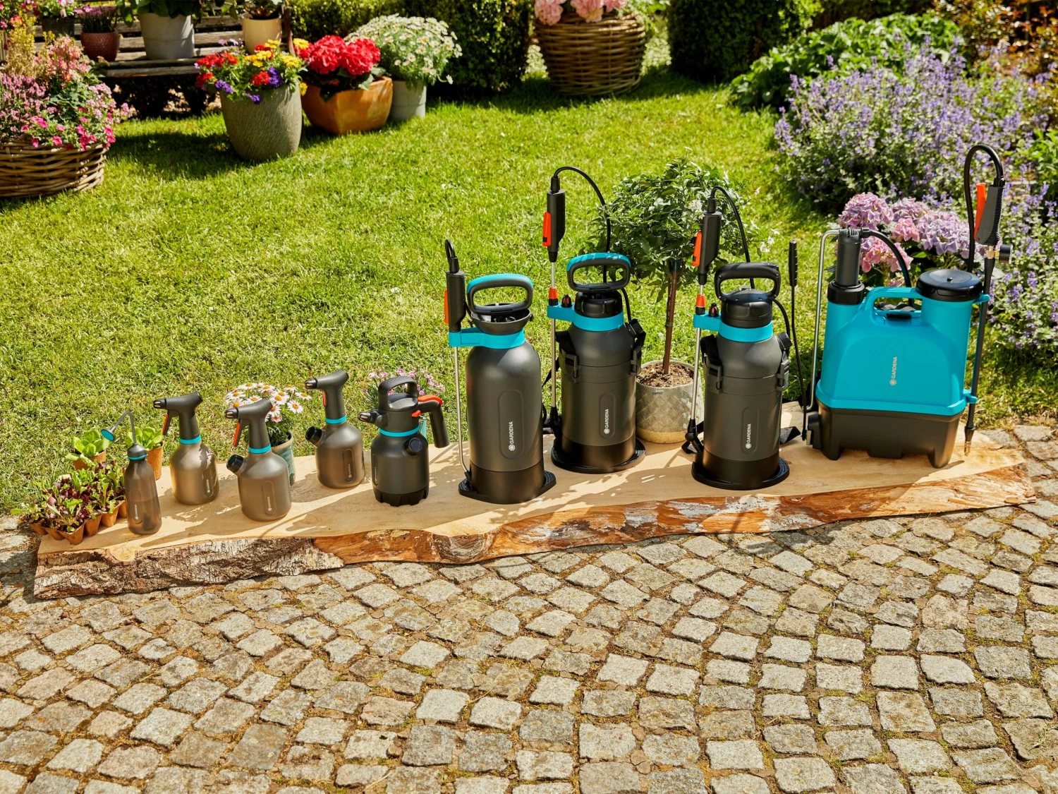 Gardena Backpack Sprayer 12L 7 Gardena Backpack Sprayer 12L - Image 5