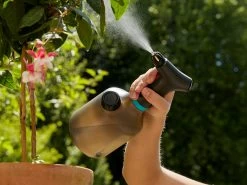 Gardena Easypump Pump Sprayer 1L 16 Gardena Easypump Pump Sprayer 1L -Gardena Store 970477501 gardena easypump pump sprayer 1l 2