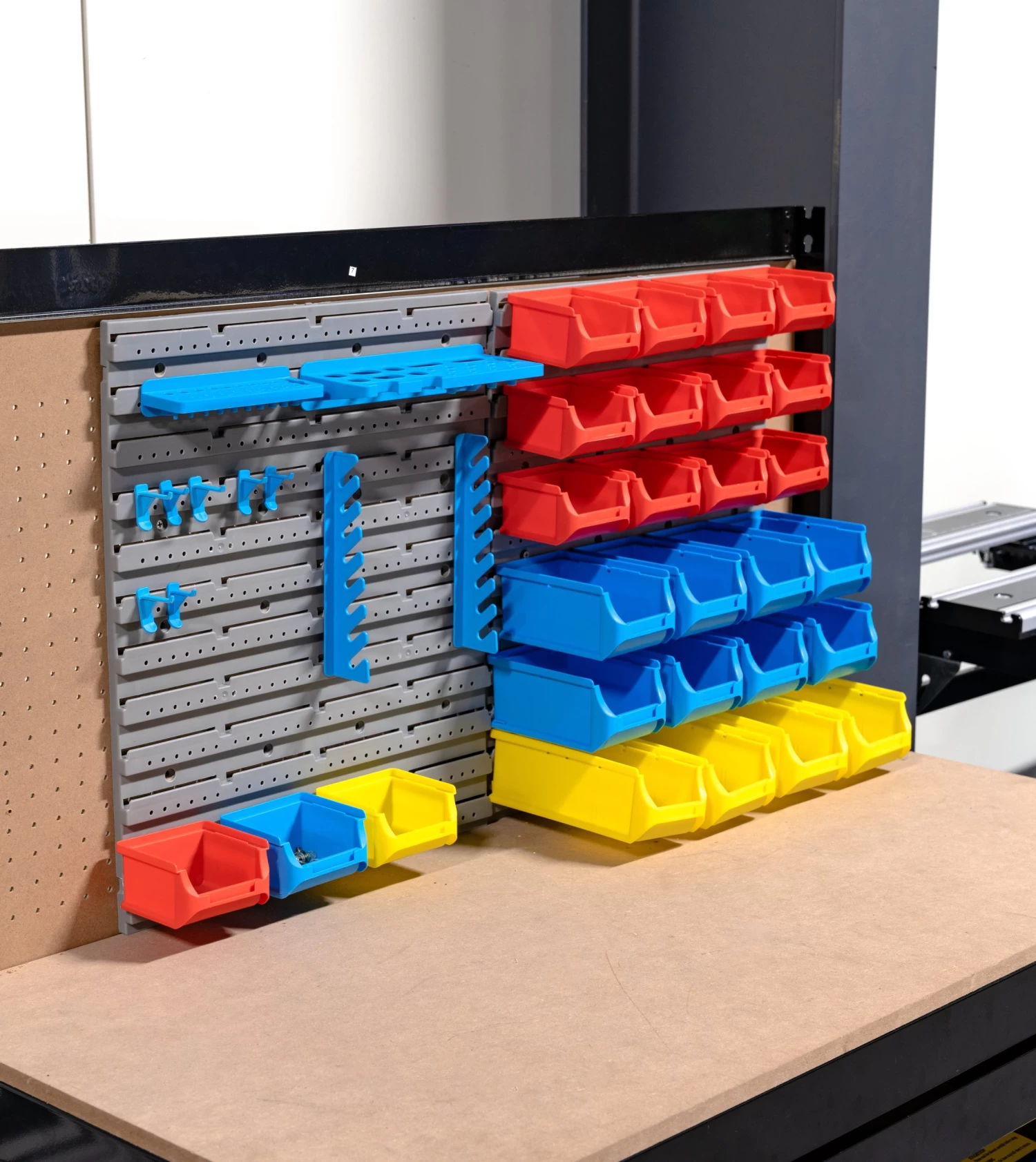 Multifunctional Wall Organiser System 6 Multifunctional Wall Organiser System - Image 4