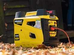 Newman Digital Inverter Generator 1100W 13 Newman Digital Inverter Generator 1100W -Gardena Store 994511 newman digital inverter generator 1100w insitu 1