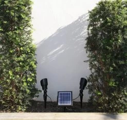 Solar Spot Light 12 LED -Gardena Store ch01 4a 2