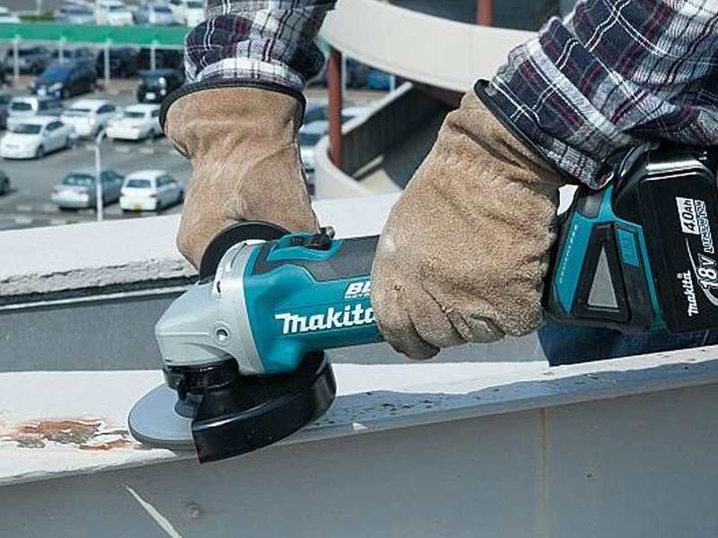 Makita 18V Angle Grinder Brushless LXT 125mm Skin 3 Makita 18V Angle Grinder Brushless LXT 125mm Skin