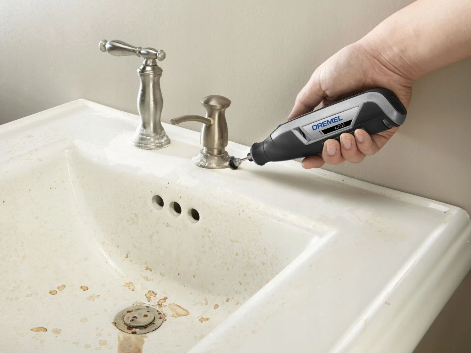 Dremel Lite Cordless Rotary Tool 3.6V 6 Dremel Lite Cordless Rotary Tool 3.6V - Image 4