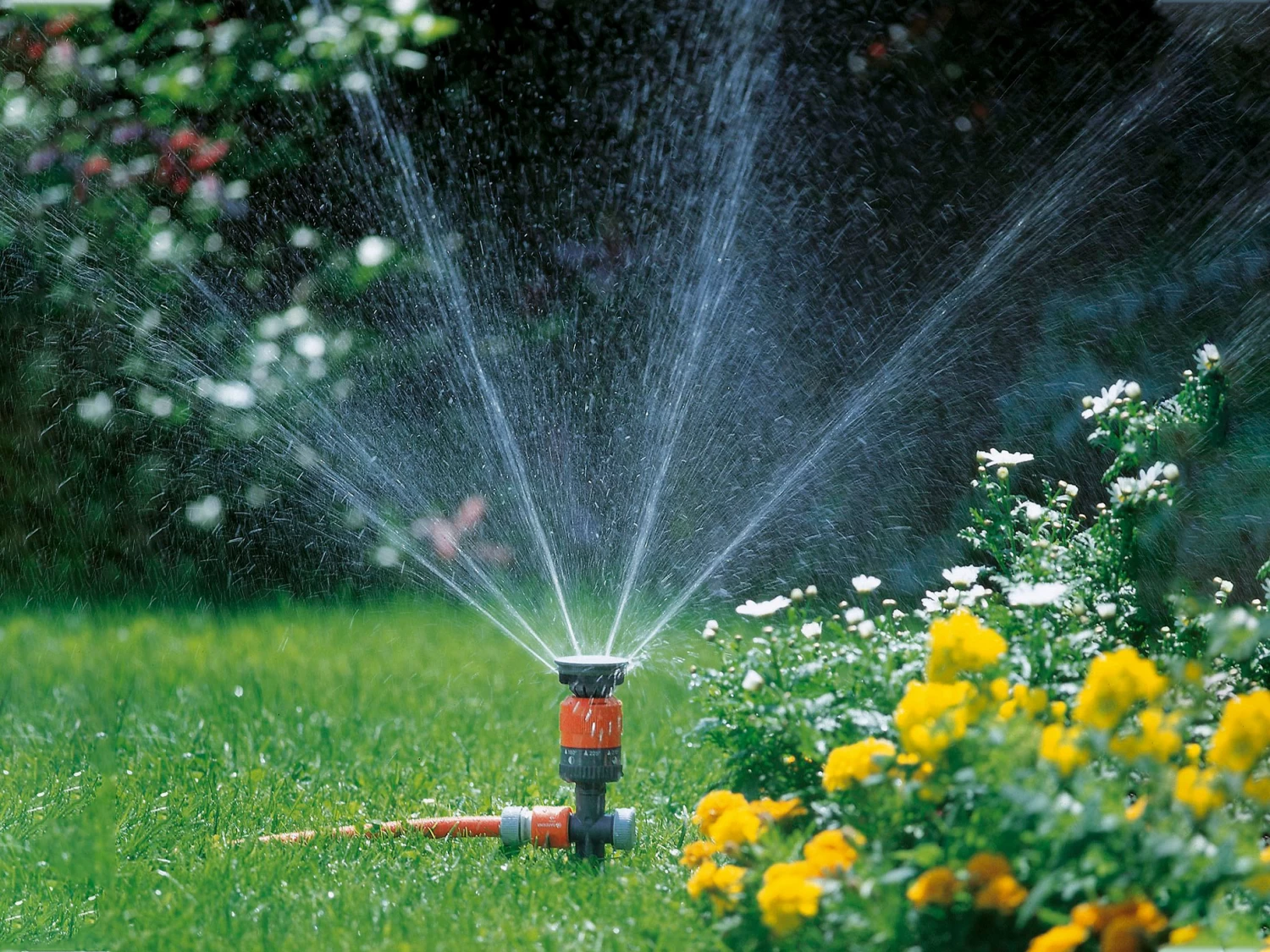 Gardena Circular Sprinkler Comfort Vario 5 Gardena Circular Sprinkler Comfort Vario - Image 3