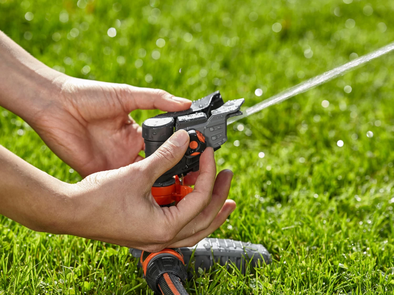 Gardena Pulse Spike Sprinkler Comfort Full/Part Circle 5 Gardena Pulse Spike Sprinkler Comfort Full/Part Circle - Image 3