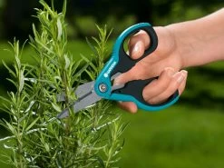 Gardena SchnippSchnapp Secateur Scissors -Gardena Store g8704 gardena schnippschnapp secateur scissors 3