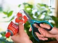 Gardena SchnippSchnapp Secateur Scissors -Gardena Store g8704 gardena schnippschnapp secateur scissors 4