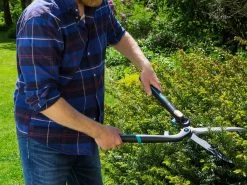 Gardena 2in1 EnergyCut Hedge Clippers -Gardena Store gda 12303 20 a7 energycut hedge shears copy