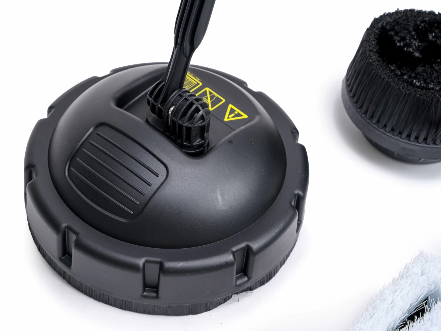 Hyundai 1900W Electric Water Blaster Home & Car Kit 13 Hyundai 1900W Electric Water Blaster Home & Car Kit - Image 11