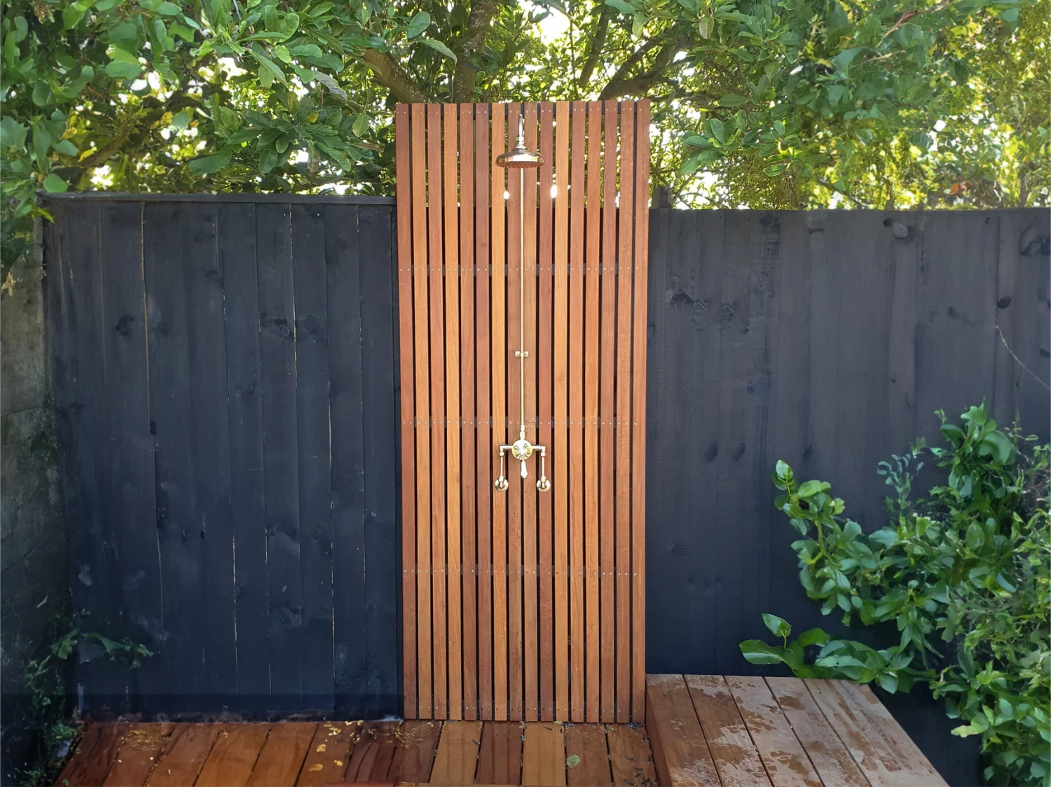 Neptune Classic Outdoor Shower With Mixer Chrome 4 Neptune Classic Outdoor Shower With Mixer Chrome - Image 2