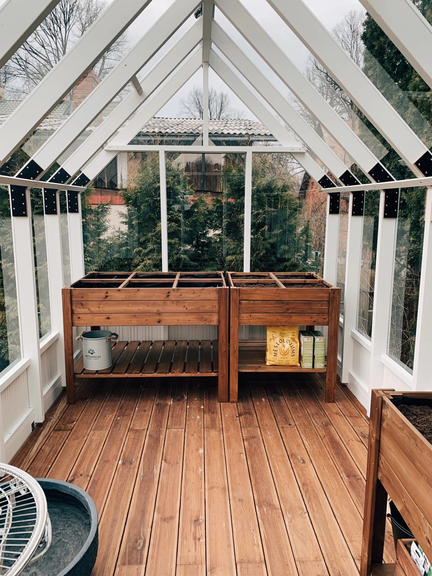 Glasshouse Emilia 2.4m X 3.6m 8 Glasshouse Emilia 2.4m X 3.6m - Image 6