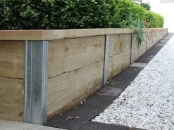 Strol SureWall Retaining Joiner Post 65mm X 1100mm -Gardena Store surewall detail 5 5