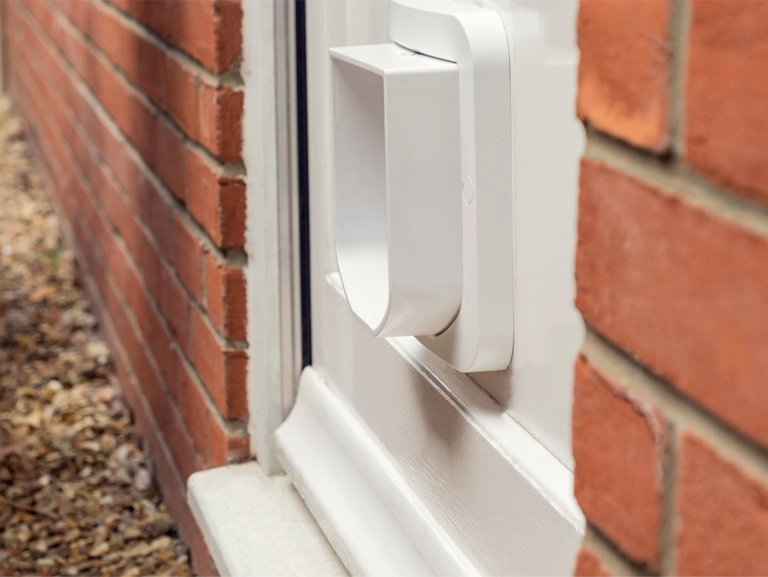 SureFlap Cat Door Tunnel Extender White 4 SureFlap Cat Door Tunnel Extender White - Image 2